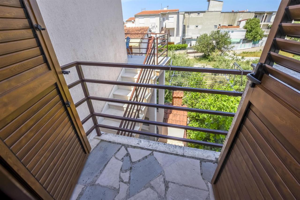 Apartments Viktor Rogoznica  Exterior photo
